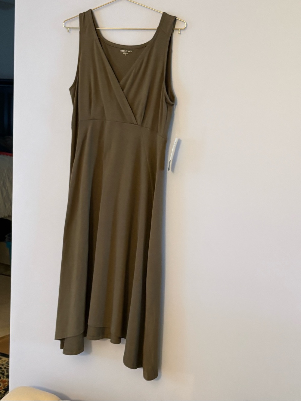 Eileen Fisher Olive Sleeveless V-Neck Midi Dress - PTP is 14-18” Length 40”